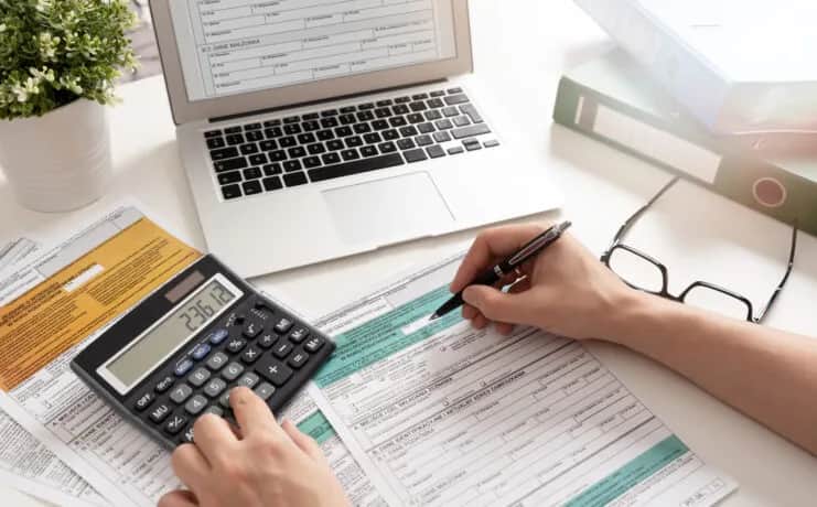 Jak rozliczyć dochody dziecka pełnoletniego uczącego się bez błędów