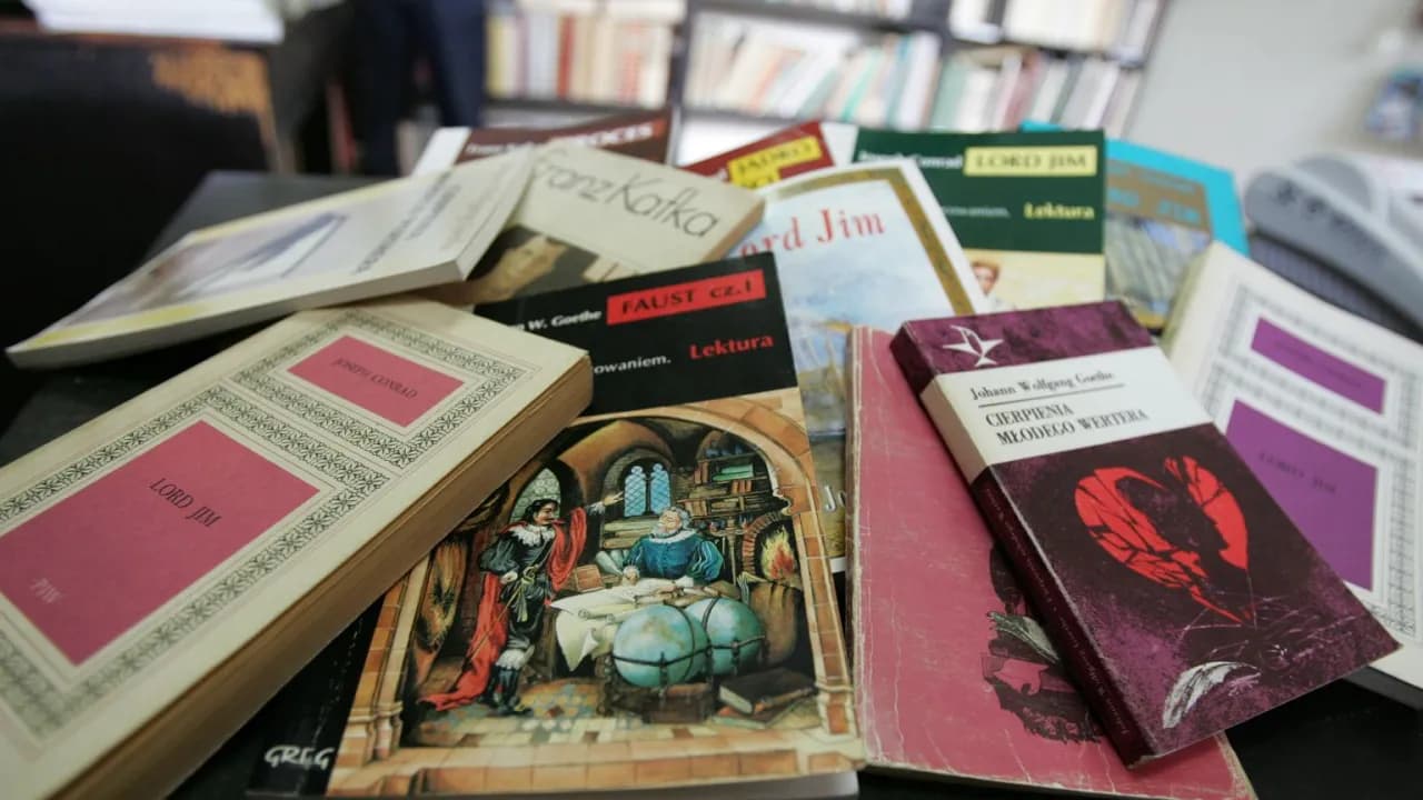 Jakie lektury usunięto z matury - co to oznacza dla uczniów? Jakie lektury usunięto z matury - co to oznacza dla uczniów?